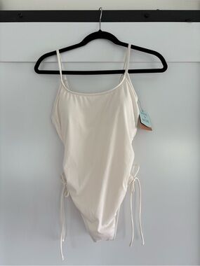 Shade & Shore Off-White Ribbed One-Piece Swimsuit with Side Ties